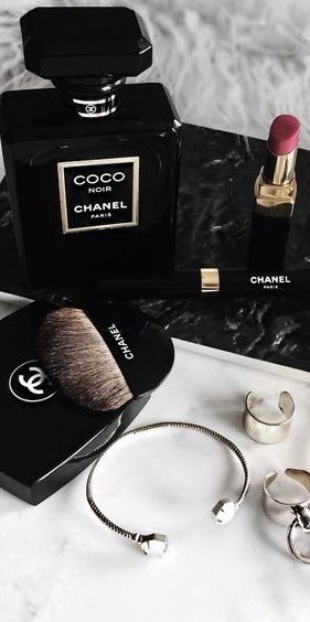 Coco Noir Chanel