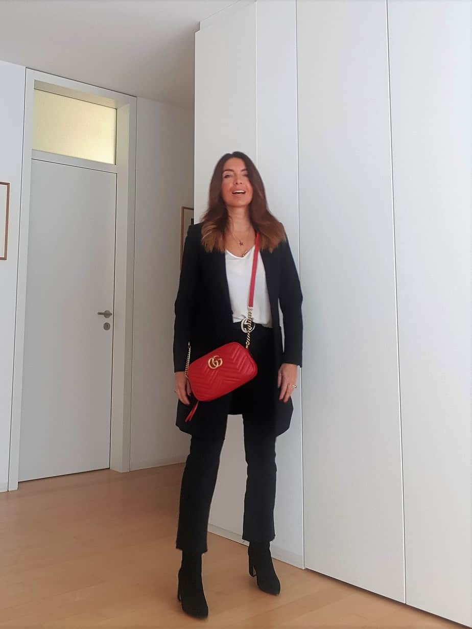 How to style a red bag: first outfits ...