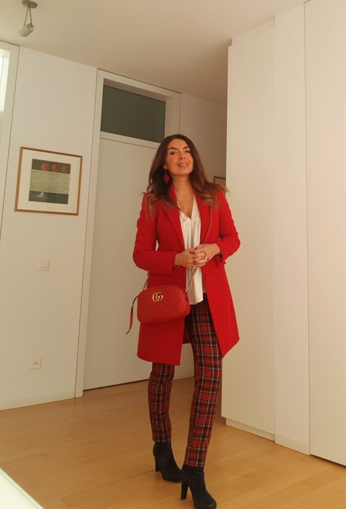 How to Wear a Red Coat